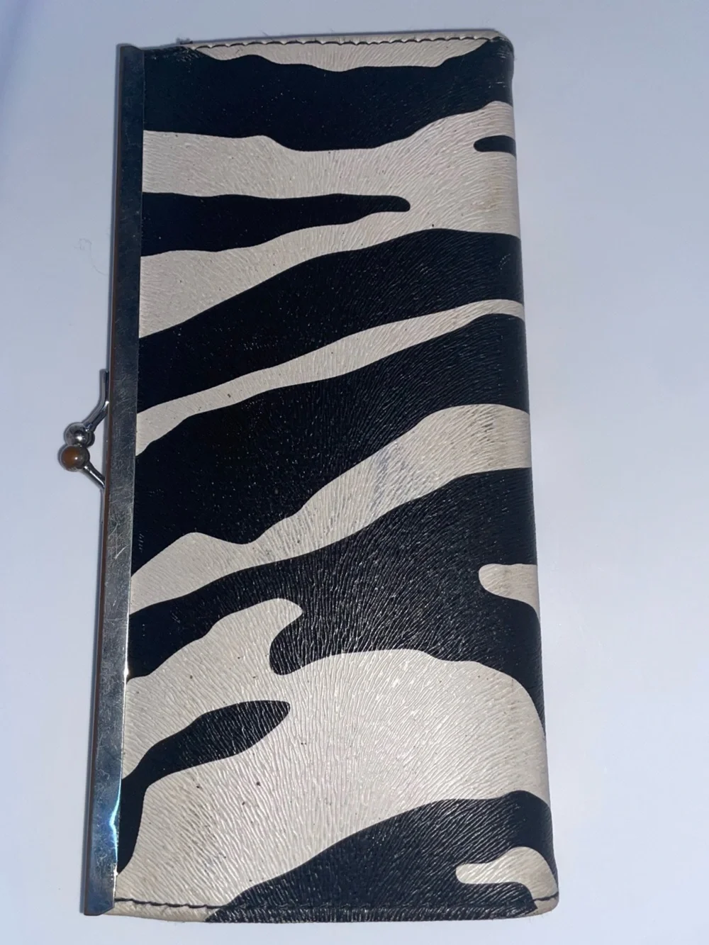 Chateau Zebra Print Frame Clutch Wallet – Silver Kiss-Lock Closure